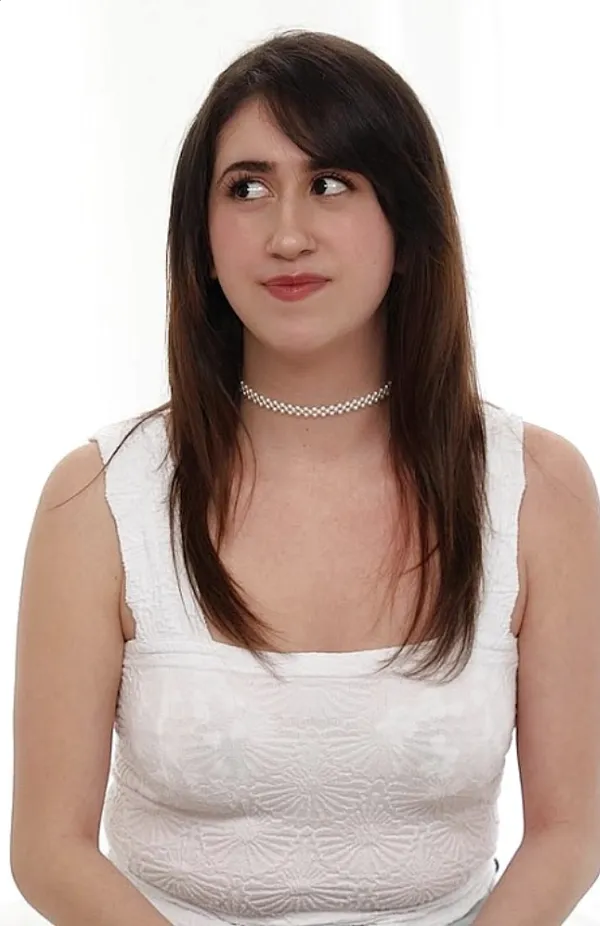 Khloe Mendosa's BabeWiki Profile