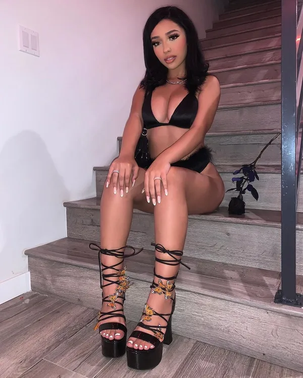 Kiara Marie's photo 4