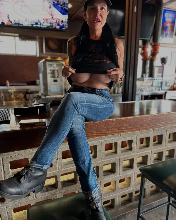 Kimberly Raven's photo 6