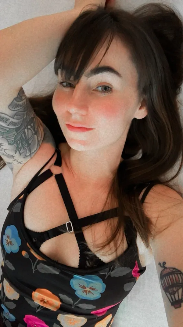 Kitty Du Jour's photo 10