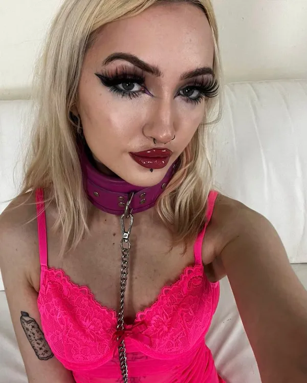 Kitty Marie's photo 8