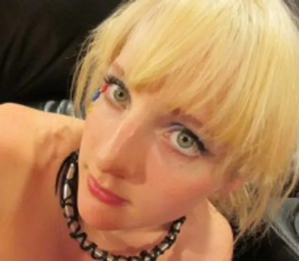 Kristy_Russo's BabeWiki Profile