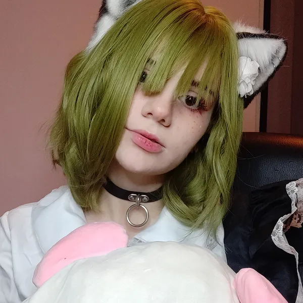 Krowe's BabeWiki Profile