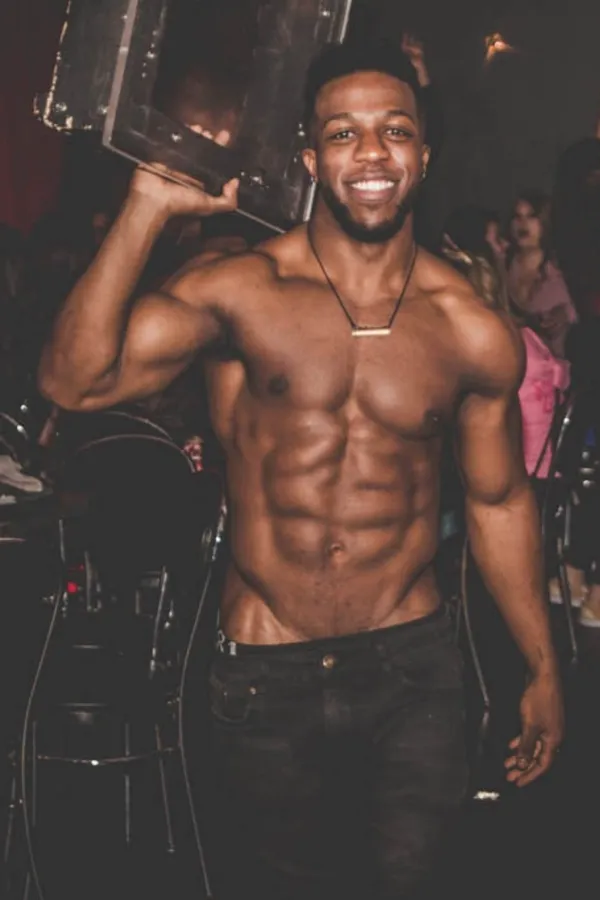 Kyle Smiles's BabeWiki Profile