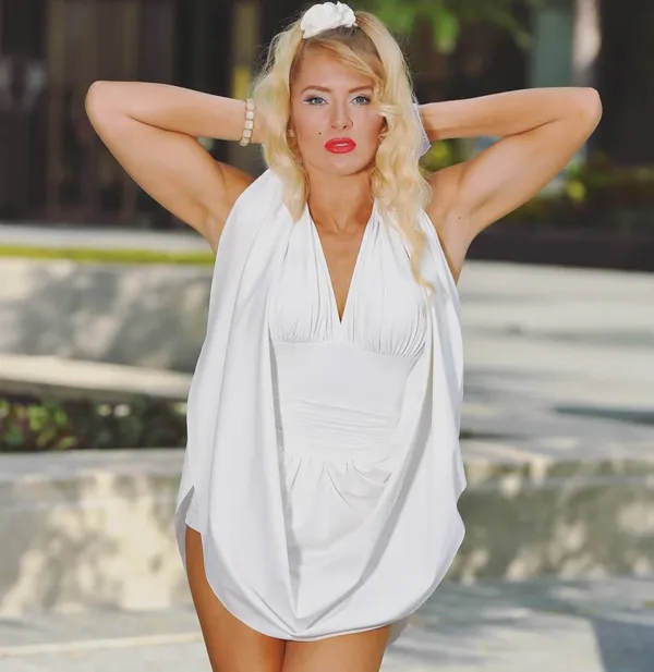 Lacey Evans's BabeWiki Profile