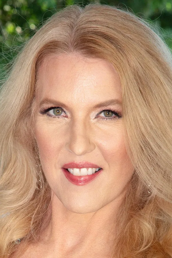 Lacy Cummings's photo 5