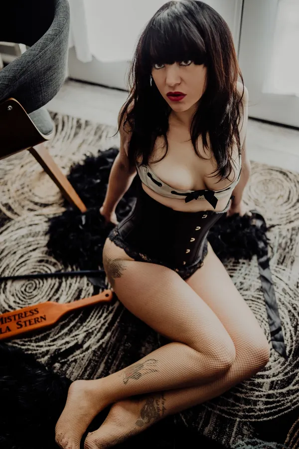 Lady Lila Stern's photo 3