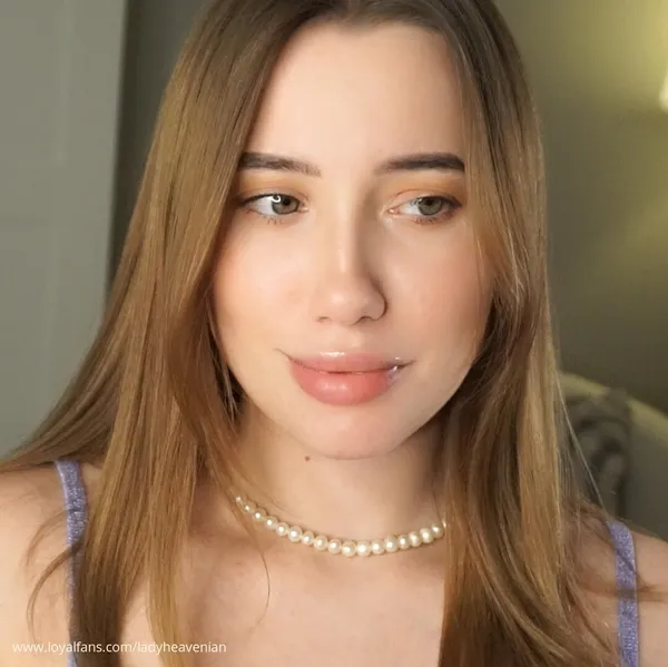 ladyheavenian's photo 5