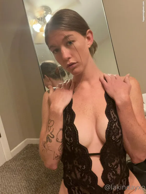 LakinDayXO's BabeWiki Profile