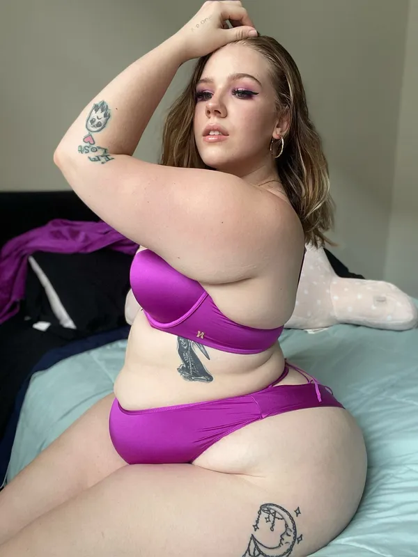 Laney Blue's photo 5