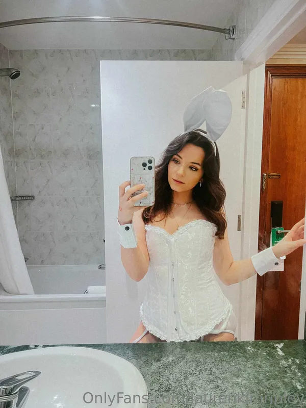 Lauren Kim Ripley's photo 4