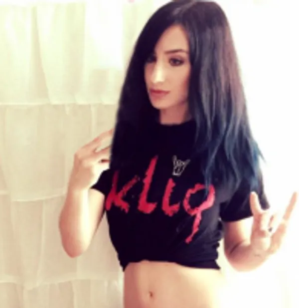 lavenderbow's BabeWiki Profile