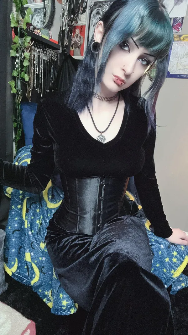 LavenderThief's photo 4