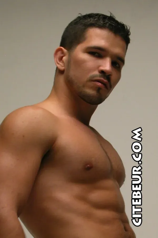 Lazzaro Ramirez's BabeWiki Profile