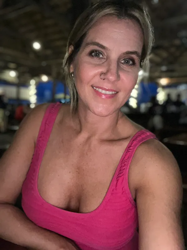 Leah Layz's BabeWiki Profile