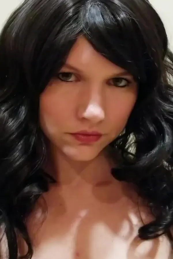 Leah Livingston's photo 3