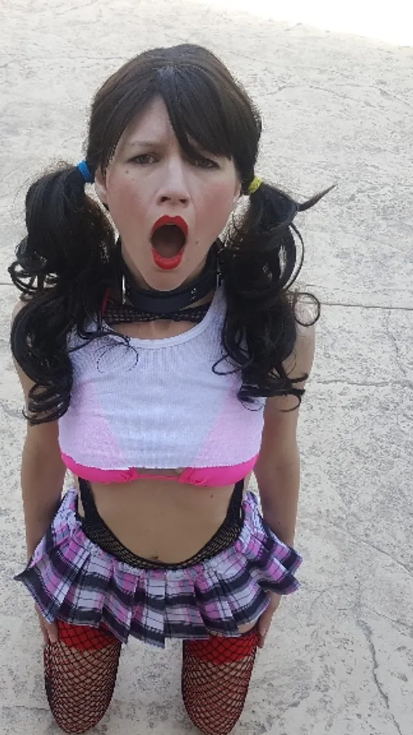 Leah Livingston's photo 8