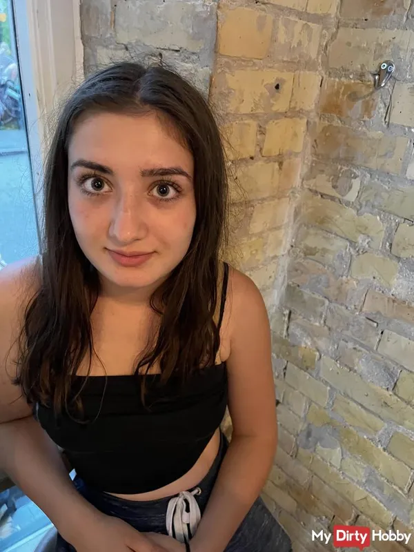 Leah's BabeWiki Profile