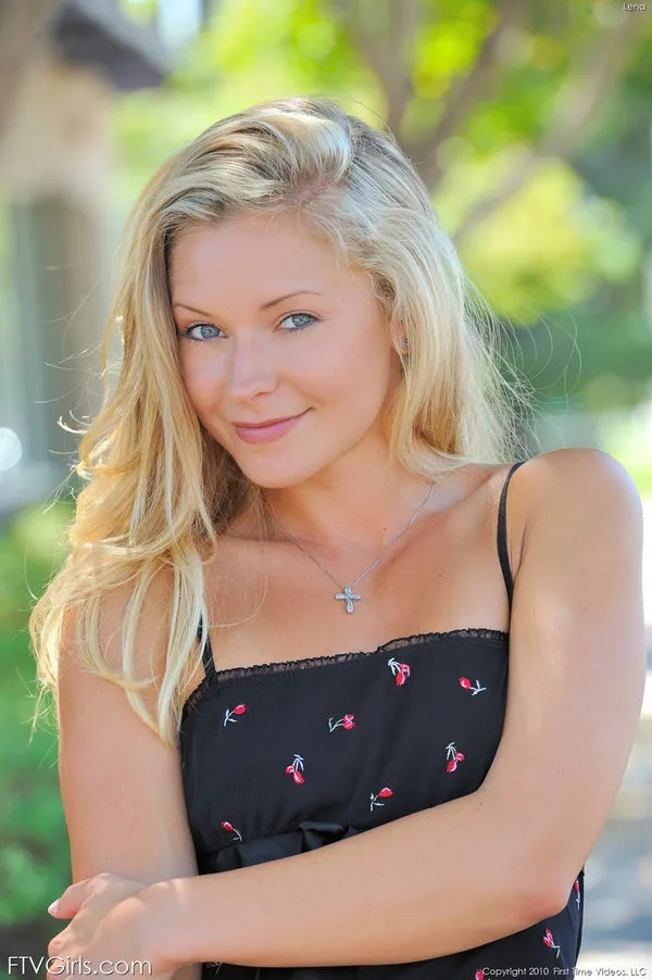 Lena Nicole's photo 2