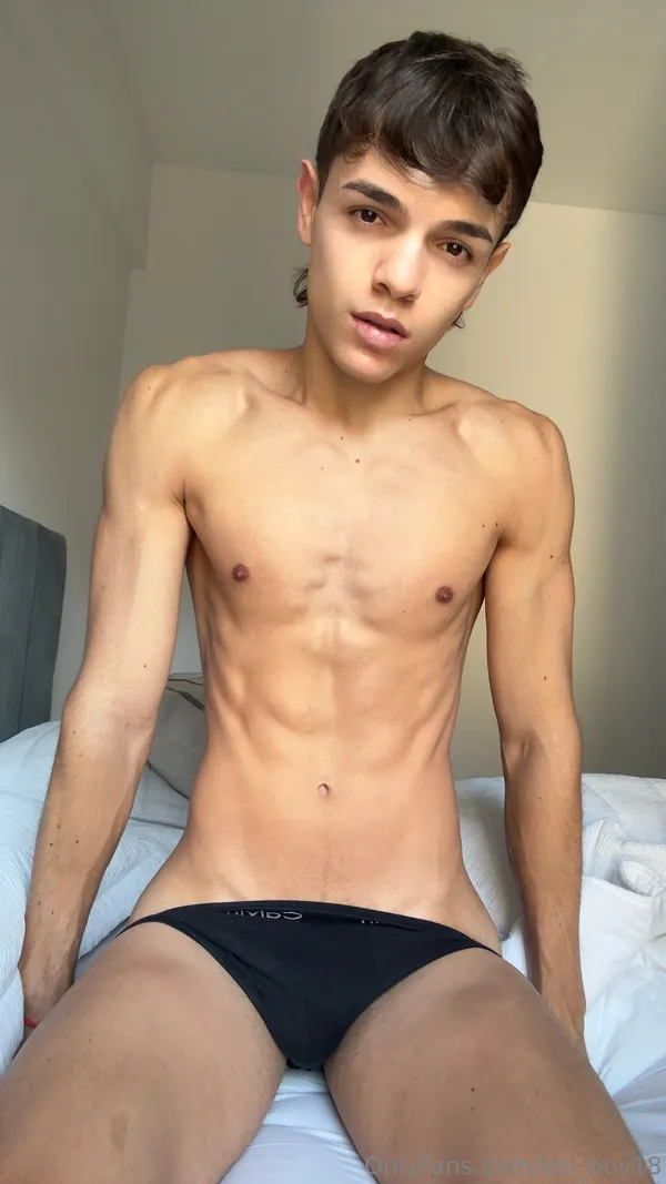 leo_boy18's BabeWiki Profile