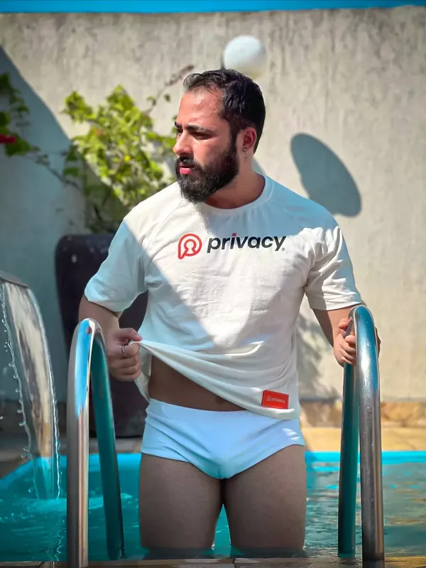 Leo Skull's BabeWiki Profile