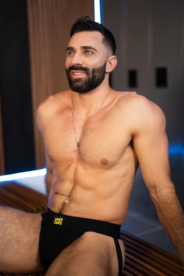 Levi Walker's photo 7