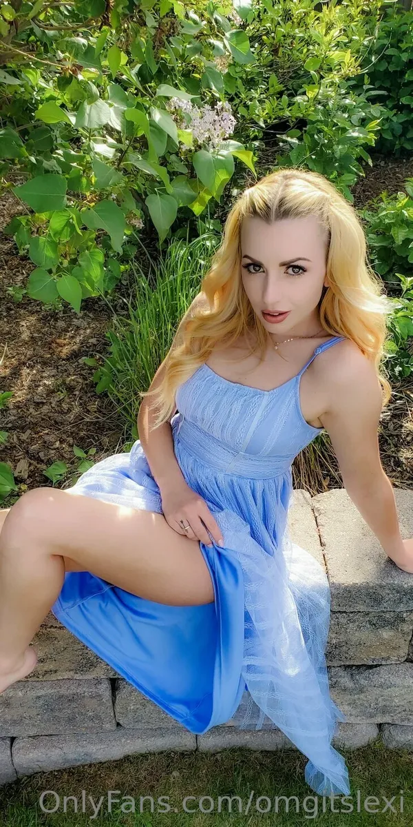 Lexi Belle's BabeWiki Profile
