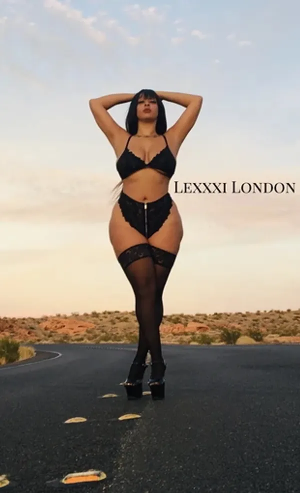 Lexxxi London's photo 3