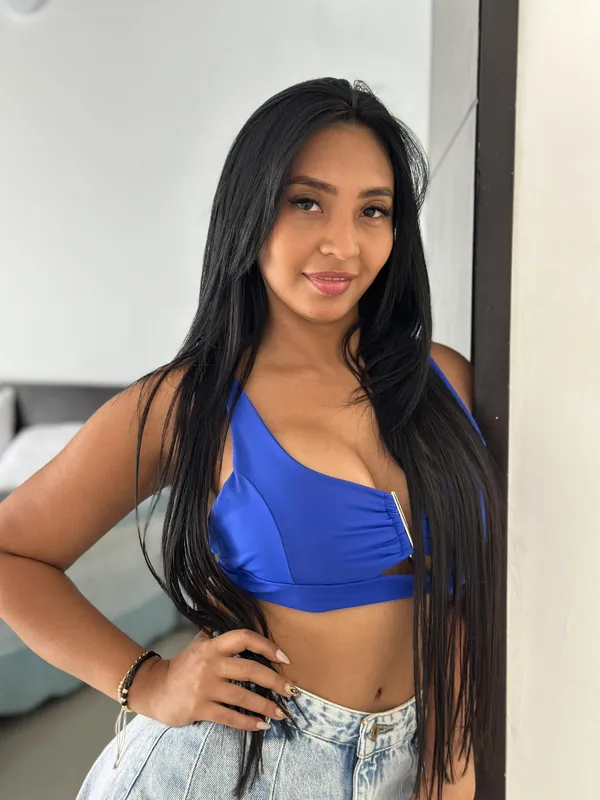 Leyla Johnson's BabeWiki Profile