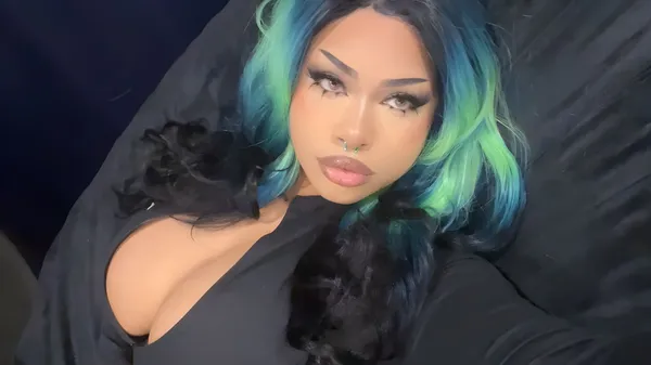 Lia Bluemoon's photo 3