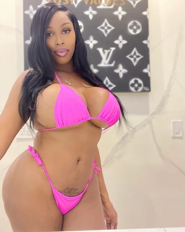 Lia Lovely's photo 7