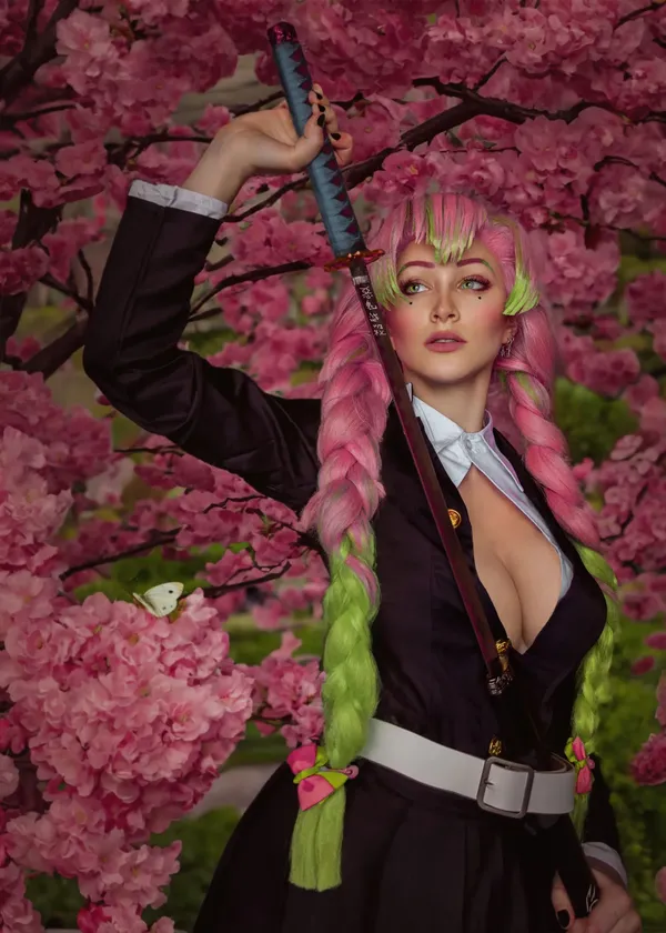 LienSue's BabeWiki Profile