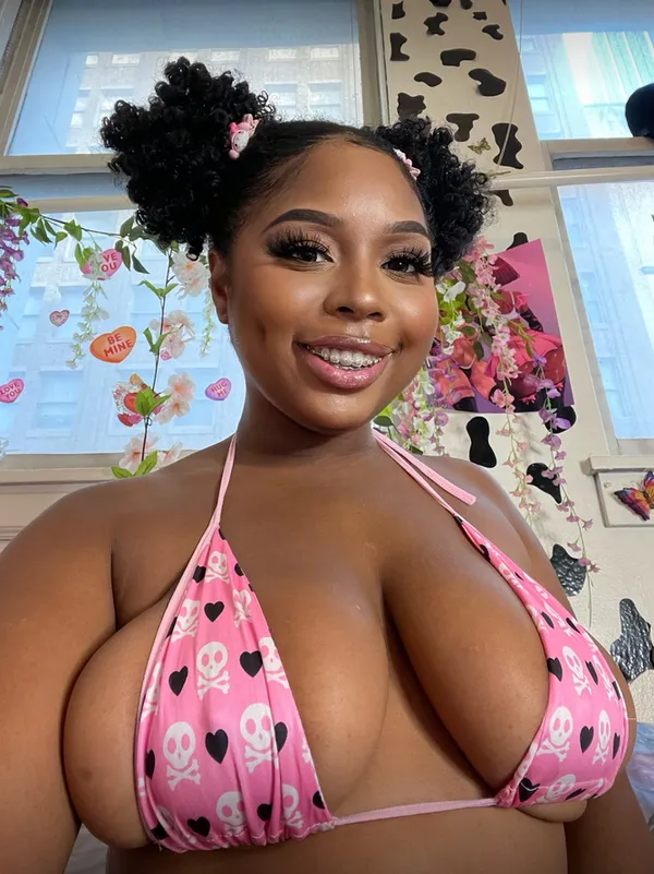 Lil Baby Ashleyy's BabeWiki Profile