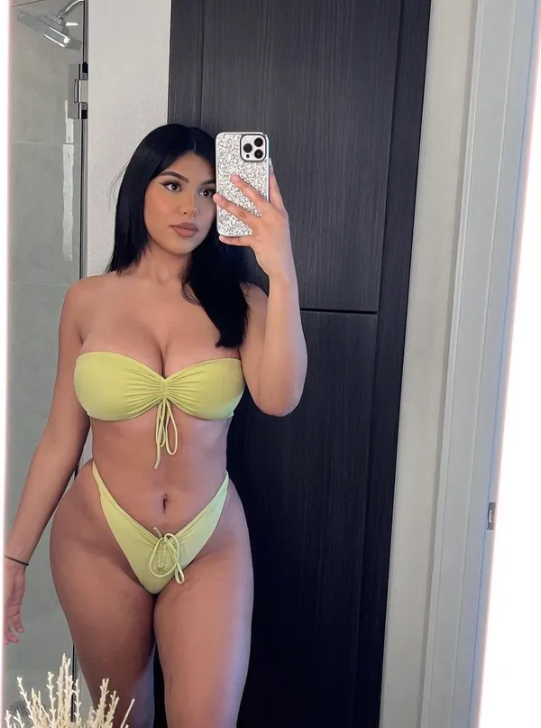 Lil Janet's photo 10