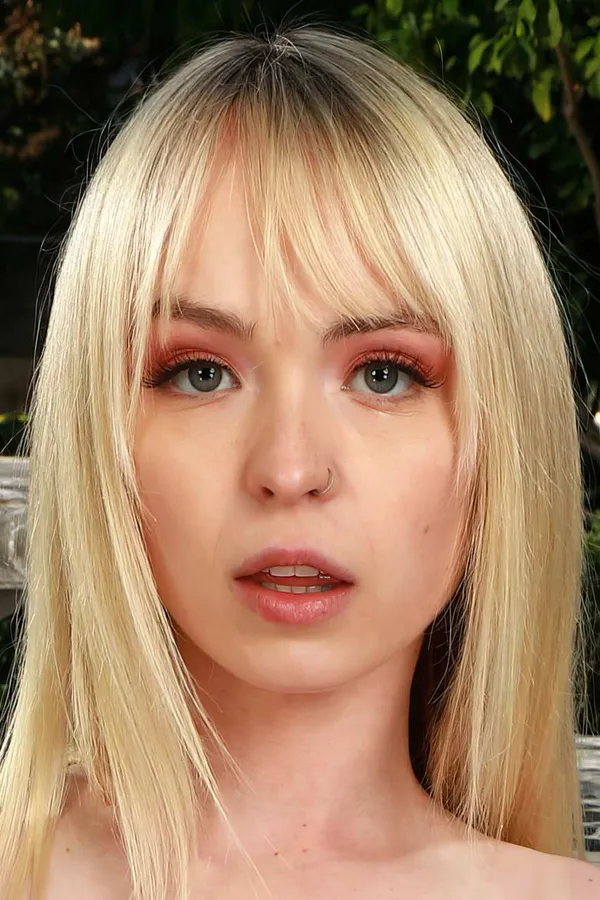 Lilly Bell's photo 6