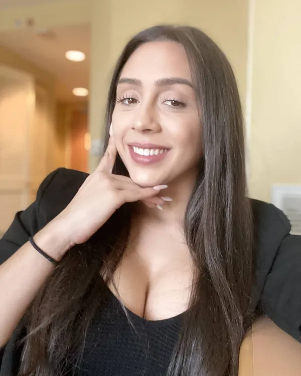 Lilly Hall's photo 6