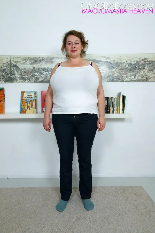 Lily Dreamboobs's photo 4