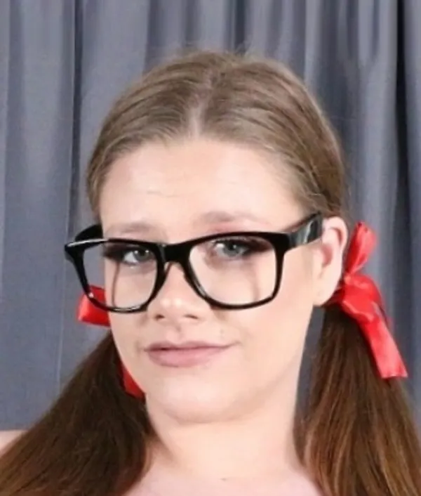 Lily Loveles's photo 8