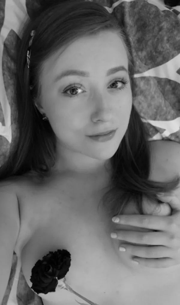 Lily Marie's BabeWiki Profile