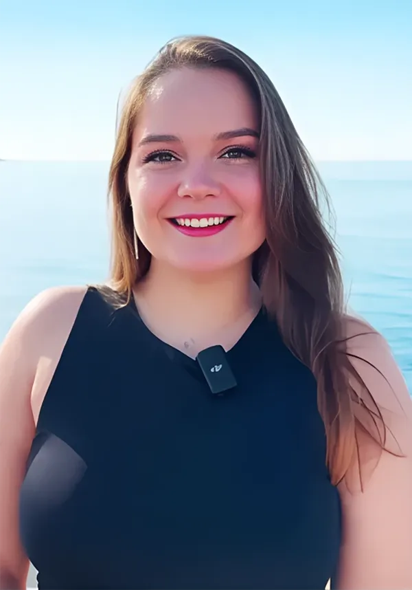 Lily White's photo 6