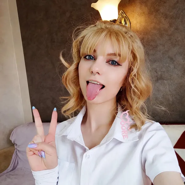 Lina Moore's photo 4