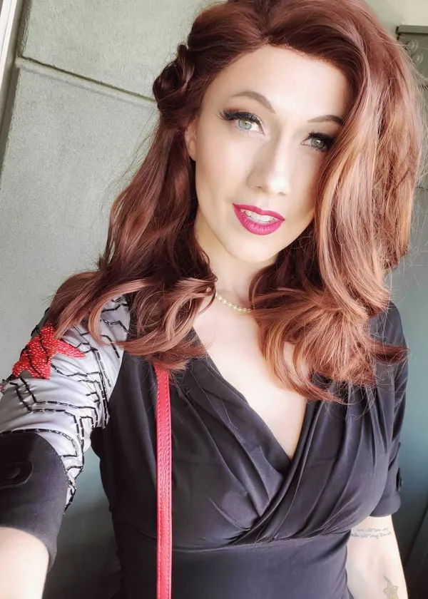 Lindsay Elyse's photo 5