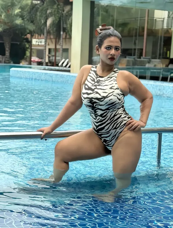 Lisa Myra's BabeWiki Profile