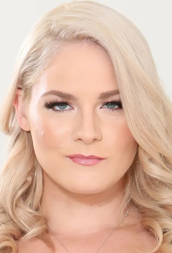 Lisey Sweet's BabeWiki Profile