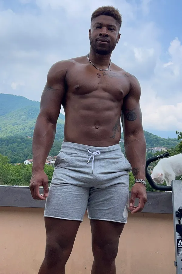 Little Maly's photo 3