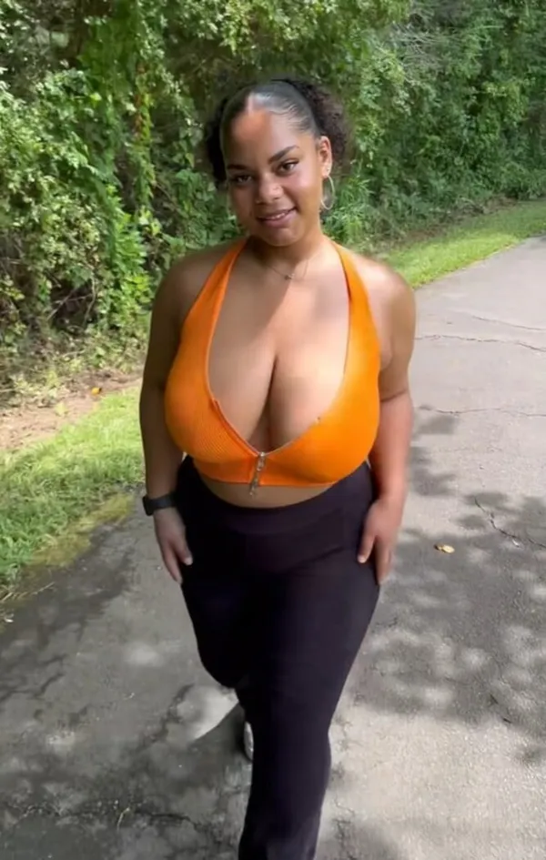 LiveLoveAdaya's BabeWiki Profile