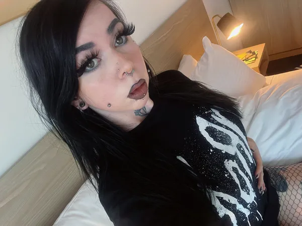 Livingskullz666's photo 5