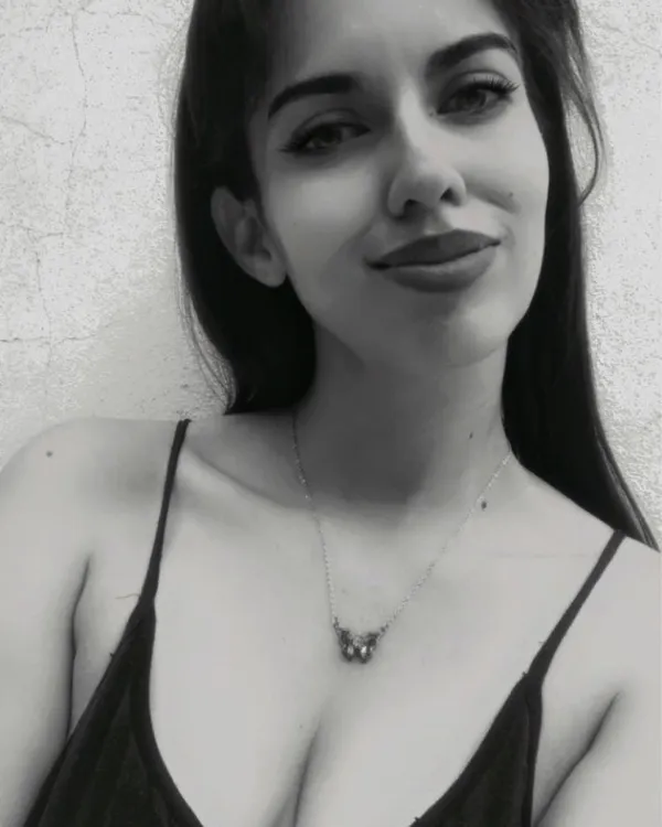 Liz Grey's BabeWiki Profile