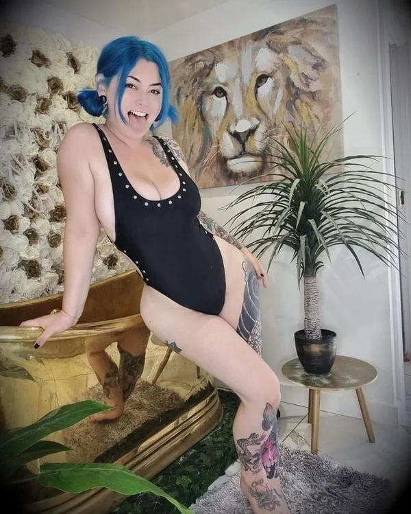 Lola Mason's BabeWiki Profile