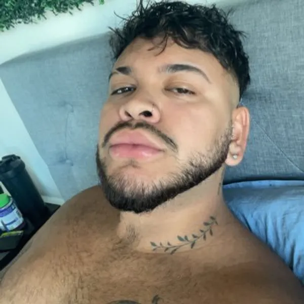 Lorenzo's BabeWiki Profile